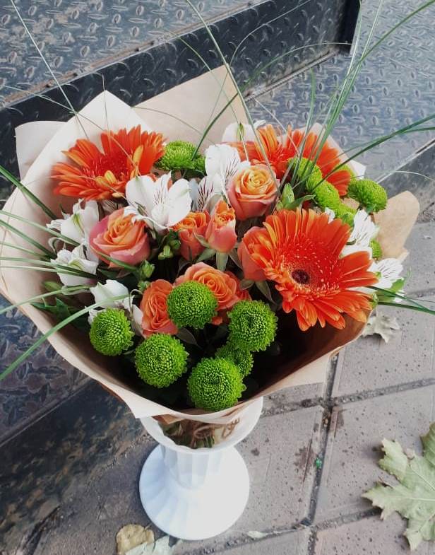 Букет цветов из: Герберы, Хризантемы, Альстромерии и Розы в Большое Мурашкино