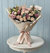 Букет цветов из:  Розы и Лизиантусы в Большое Мурашкино