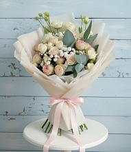 Букет цветов из:  Розы и Лизиантусы в Большое Мурашкино