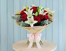 Букет цветов из:  Лилии и Розы в Большое Мурашкино