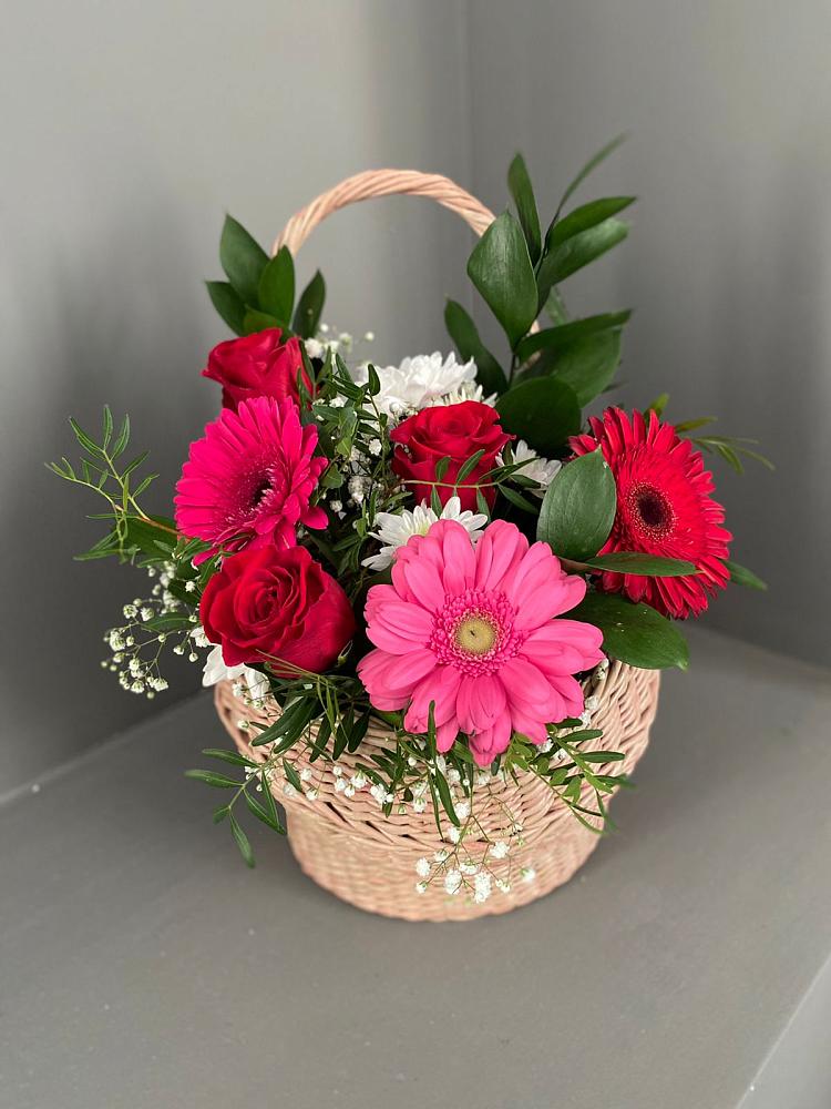 Цветочная композиция из Розы, Хризантемы и Герберы в корзине в Большое Мурашкино